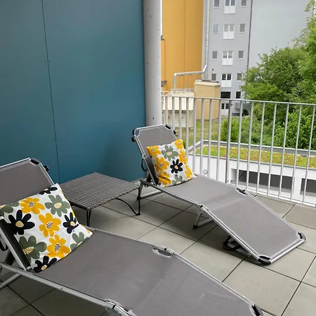 アパート Ebelsberger Terrassen リンツ